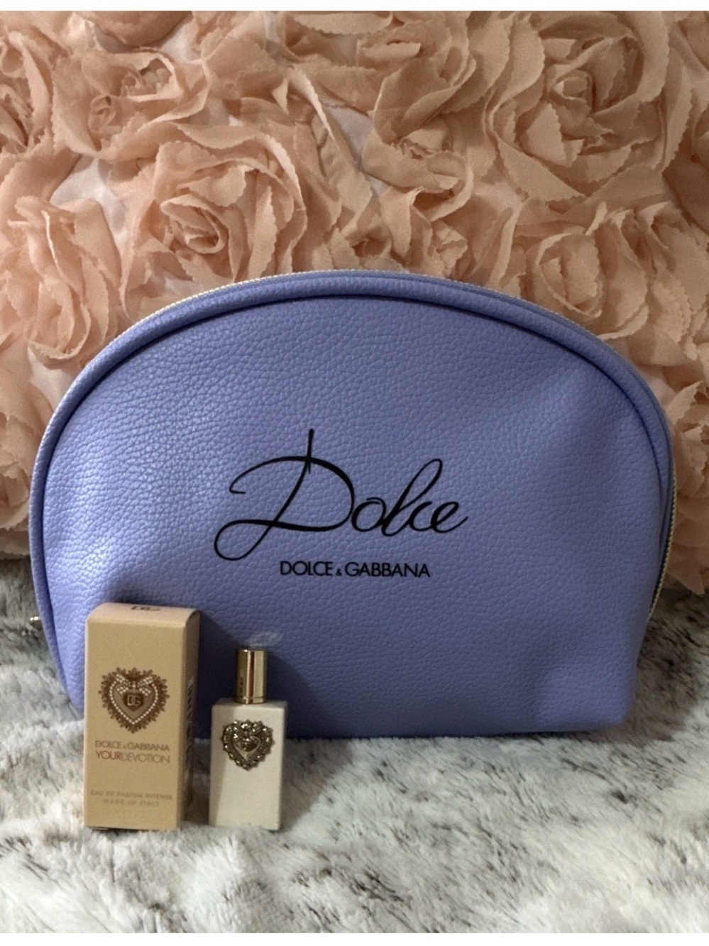 💜Dolce&Gabbana💜Lilac Cosmetic Bag  w the Mini YourDevotion EDP Intense 5ml